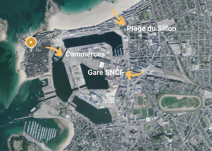 Olivia - Charmant Appartement St-Malo Intra-Muros